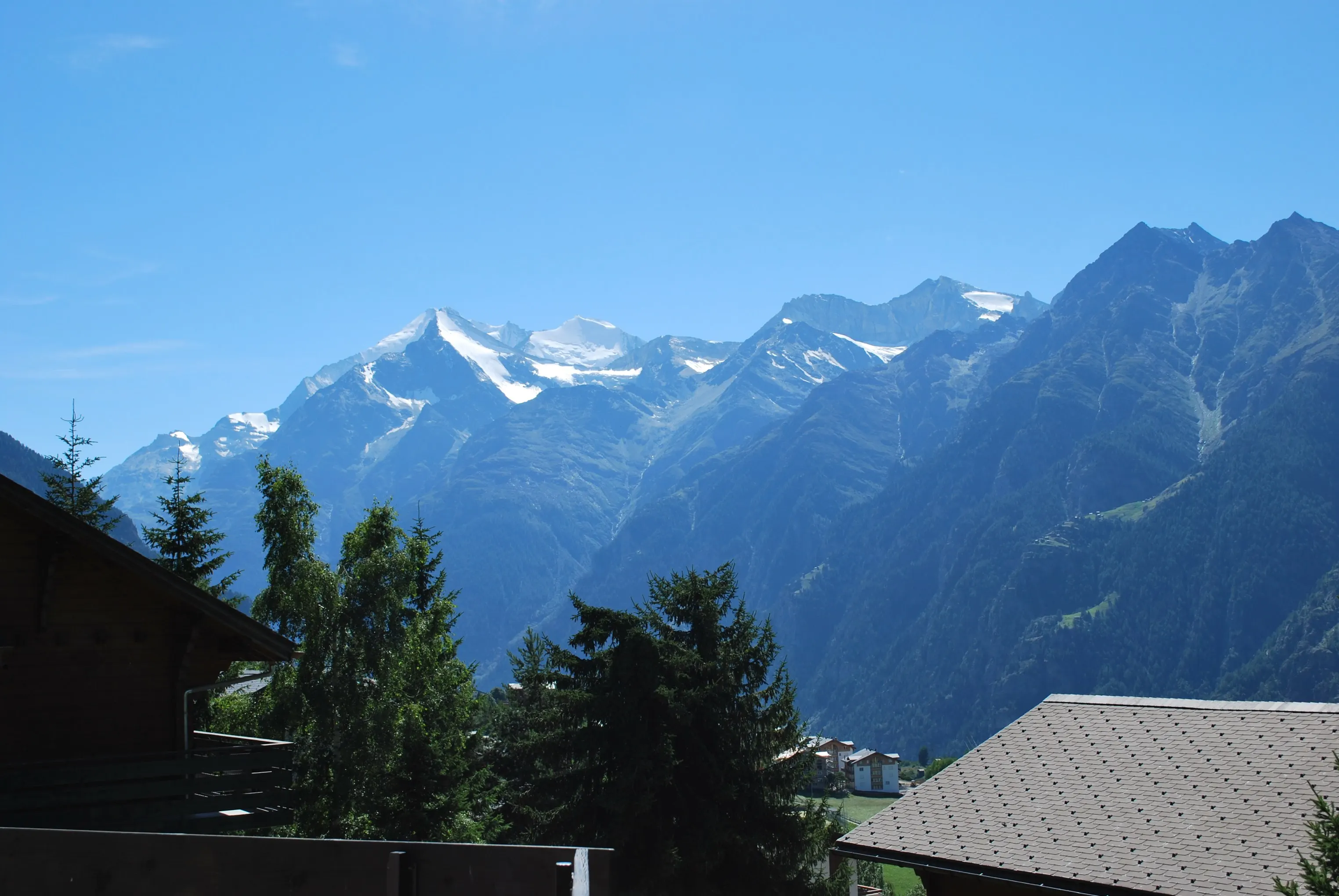 Bergpanorama Grächen, Wallis – Aussicht vom Chalet La Marmotte