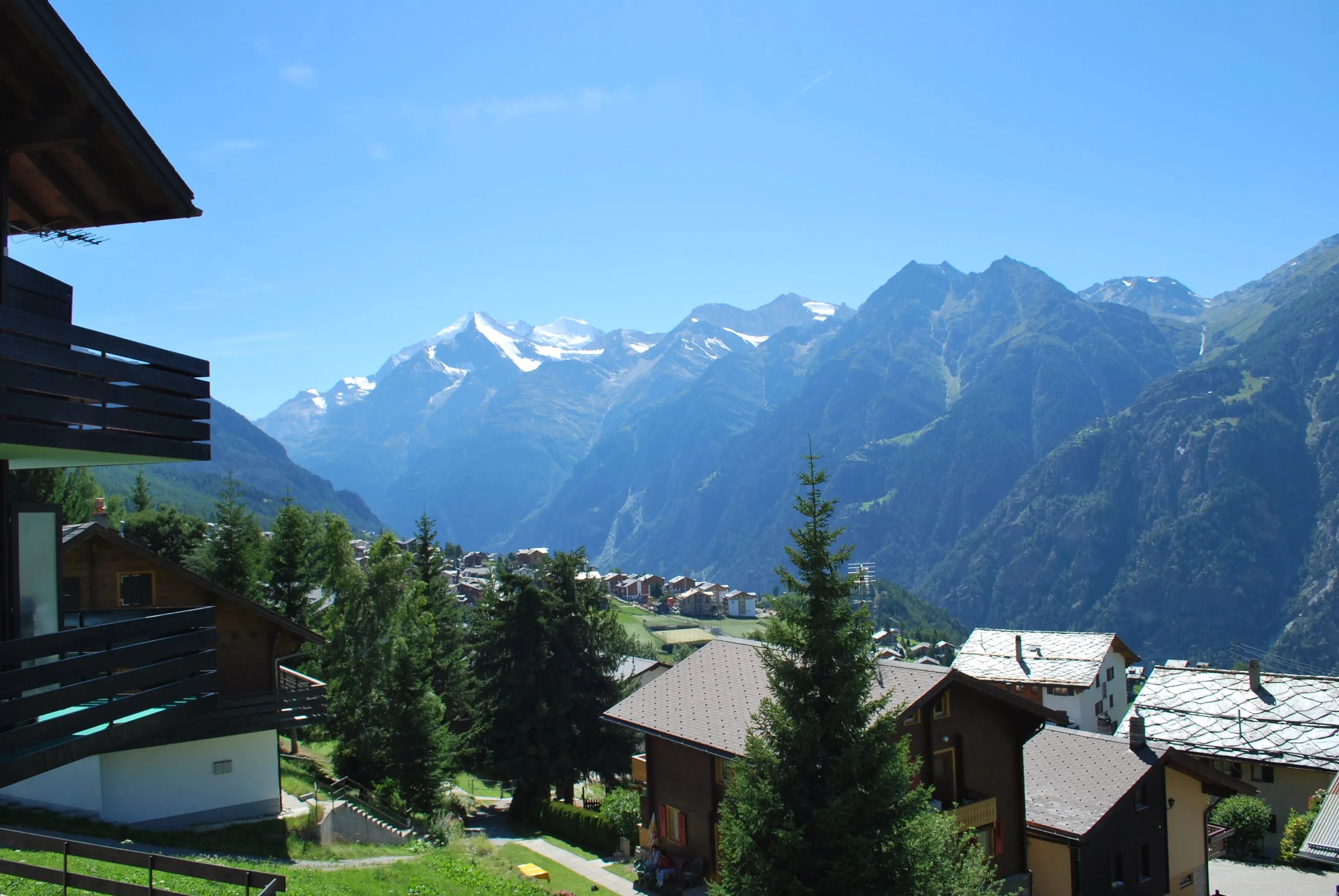 Bergpanorama Grächen, Wallis – Aussicht vom Chalet La Marmotte