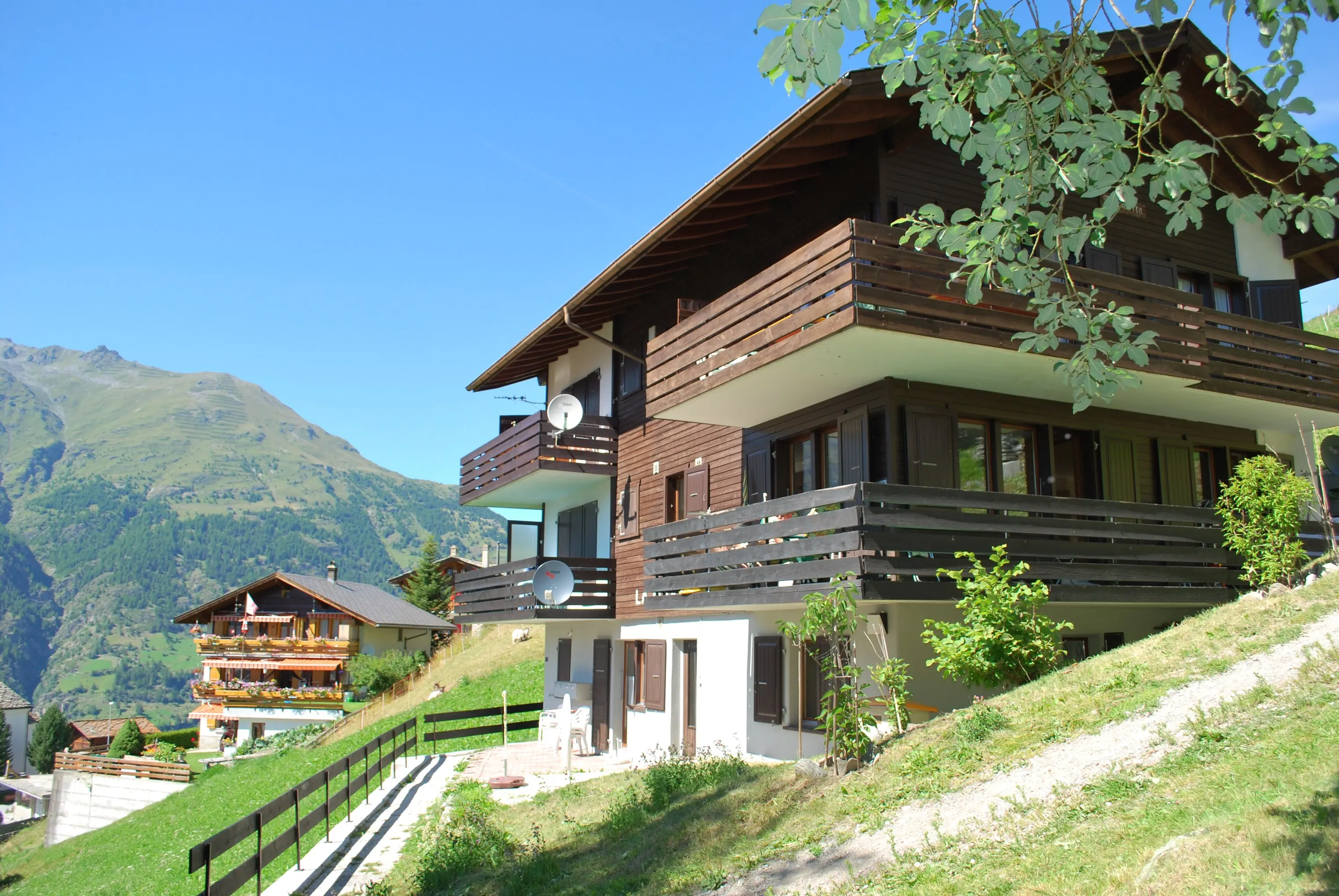 Bergpanorama Grächen, Wallis – Aussicht vom Chalet La Marmotte